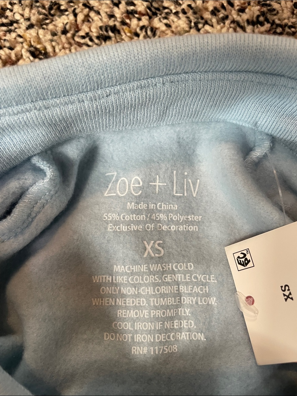 Zoe+Liv Women's NYC Button-Front Graphic Pullover Sweatshirt Var Sizes Blue NWT - Picture 8 of 8